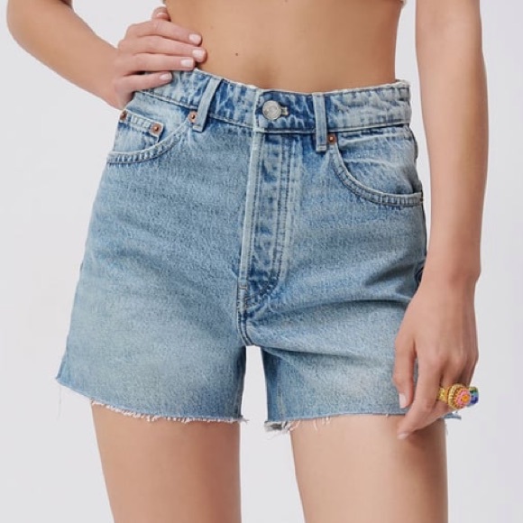 Zara split hem denim shorts - Picture 1 of 10